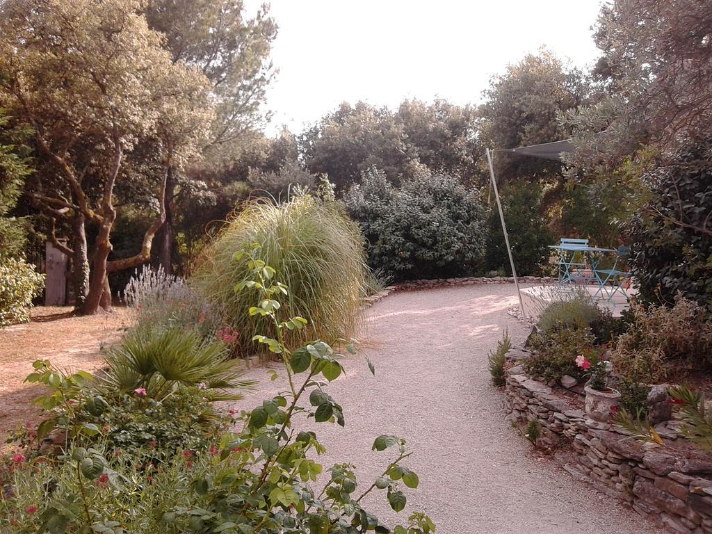 Les Florides Διαμέρισμα LʼIsle-sur-la-Sorgue Εξωτερικό φωτογραφία